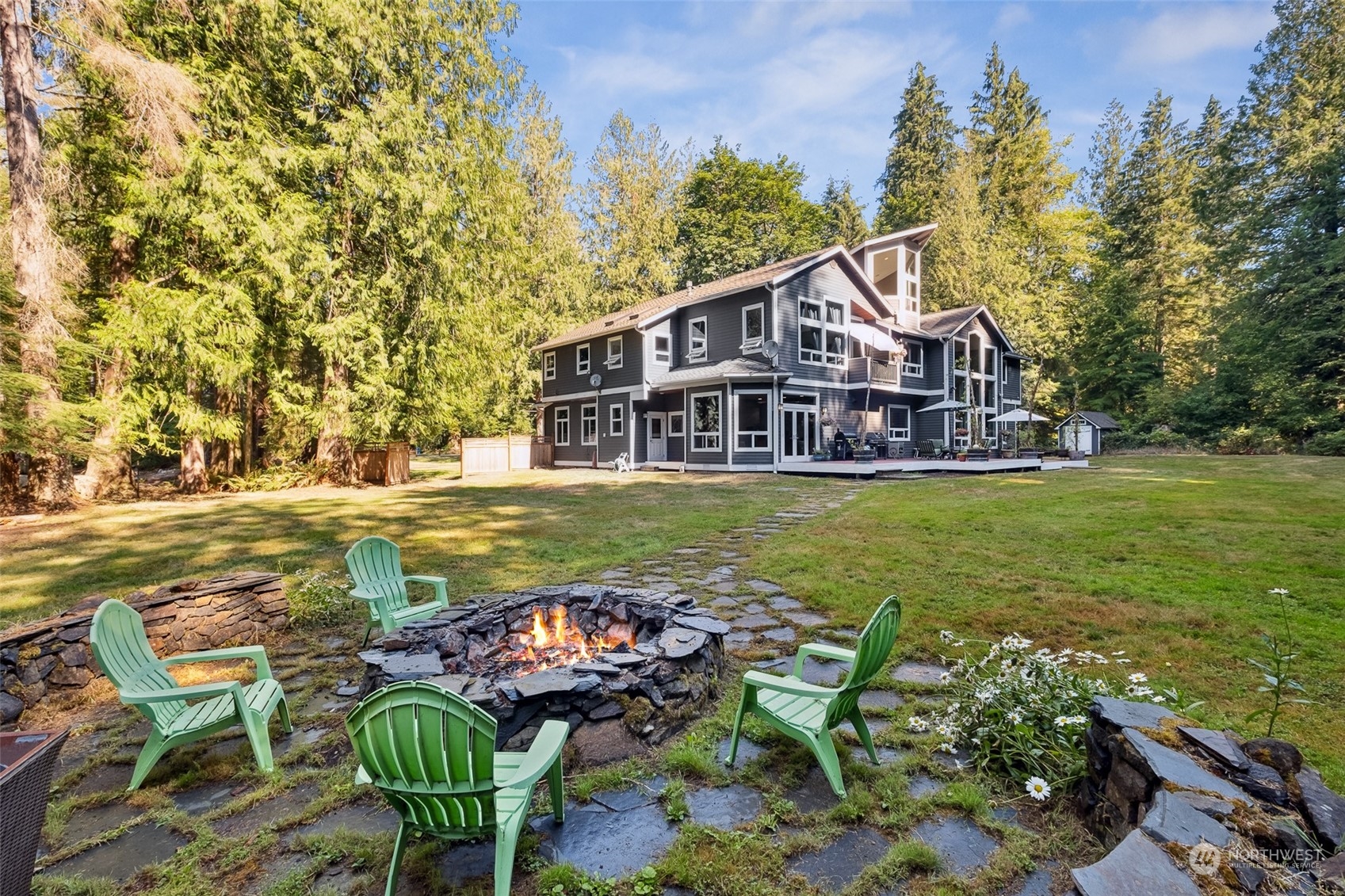 7402 Moon Valley Road SE