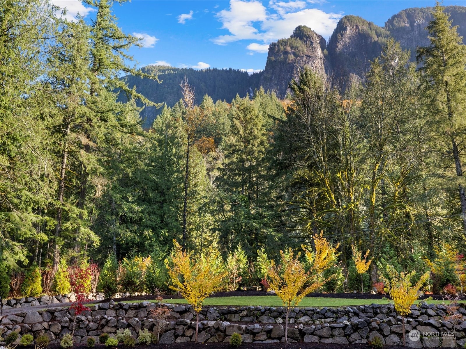 7321 & 7327 Moon Valley Road