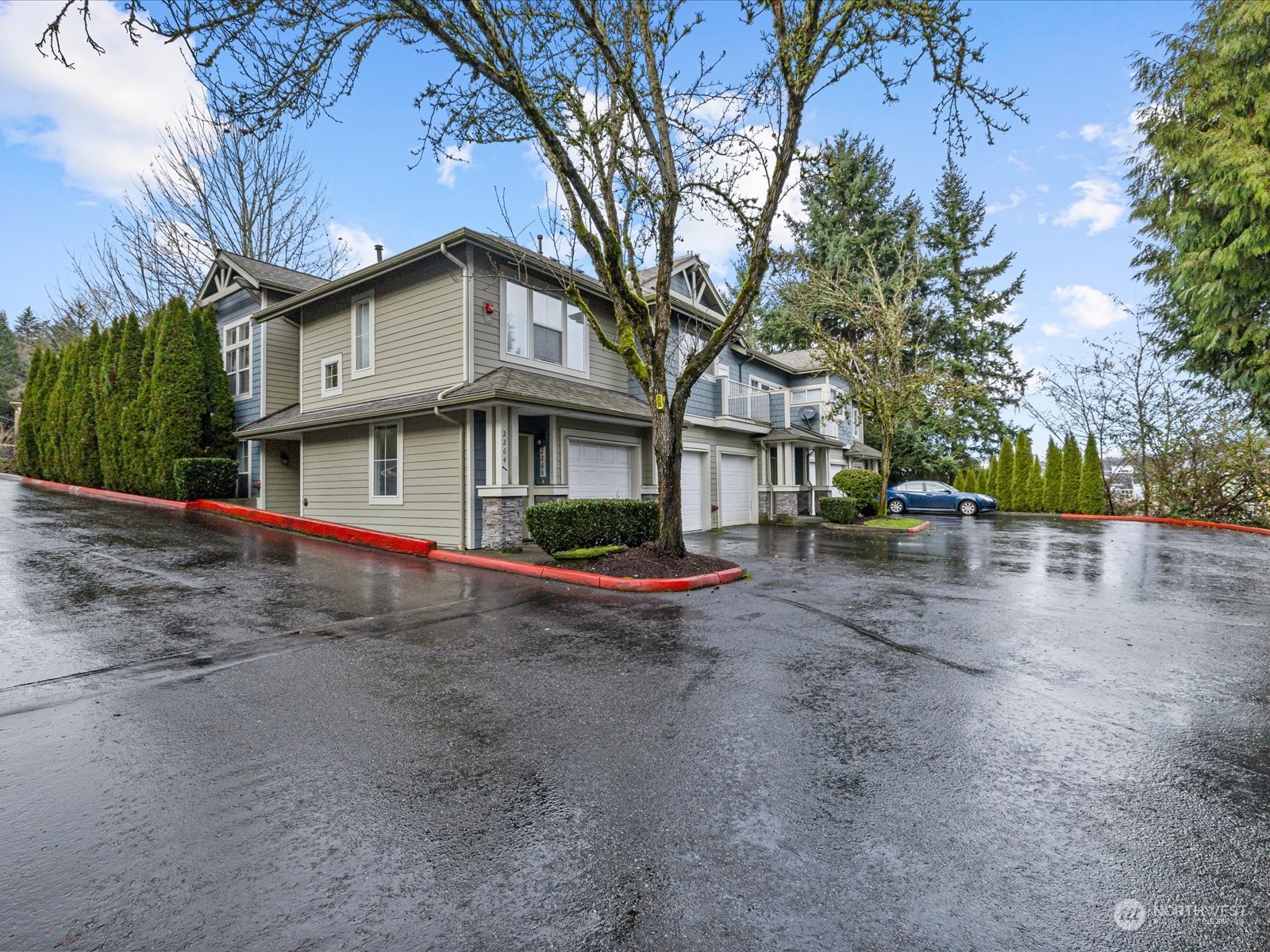 2268 Newport Way NW #1-2