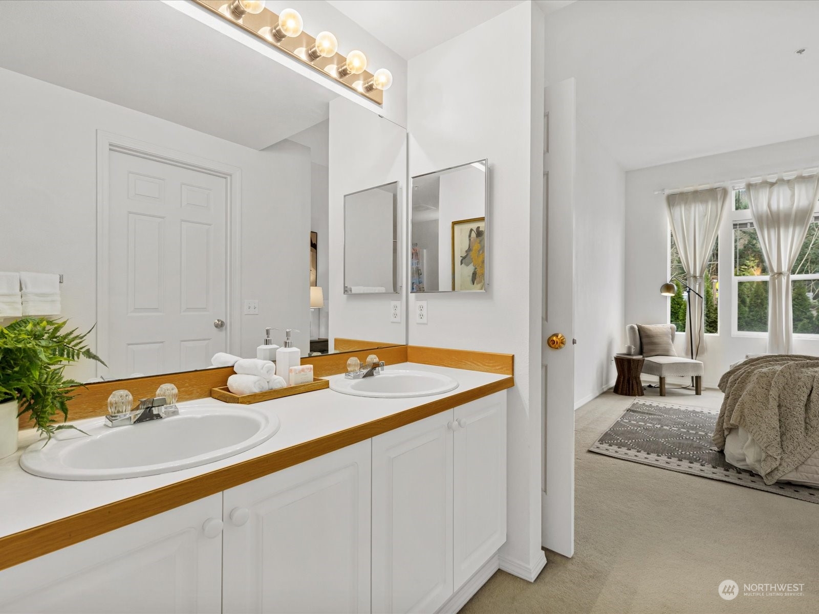 2268 Newport Way NW #1-2