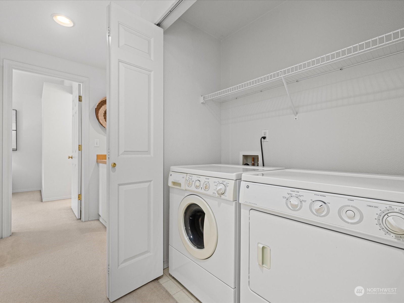 2268 Newport Way NW #1-2