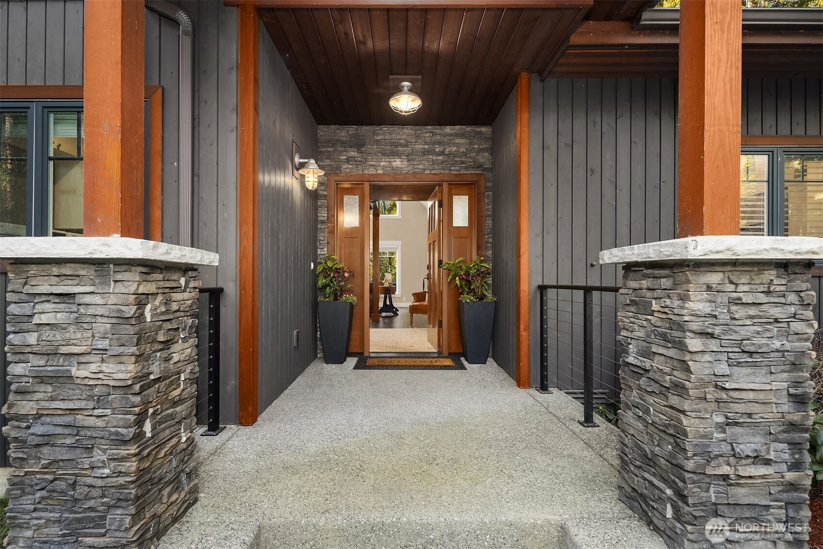 7315 Moon Valley Rd SE