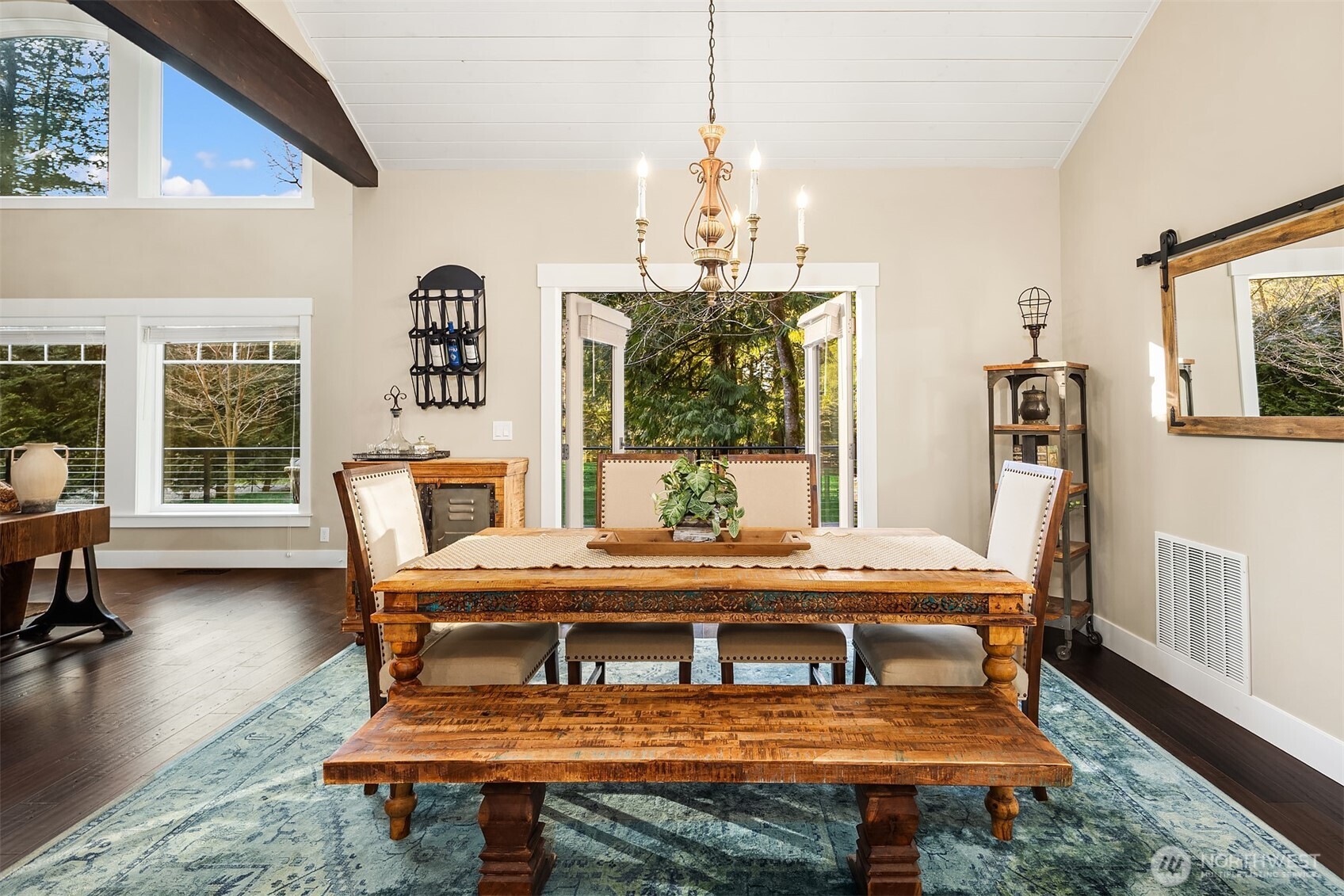 7315 Moon Valley Rd SE