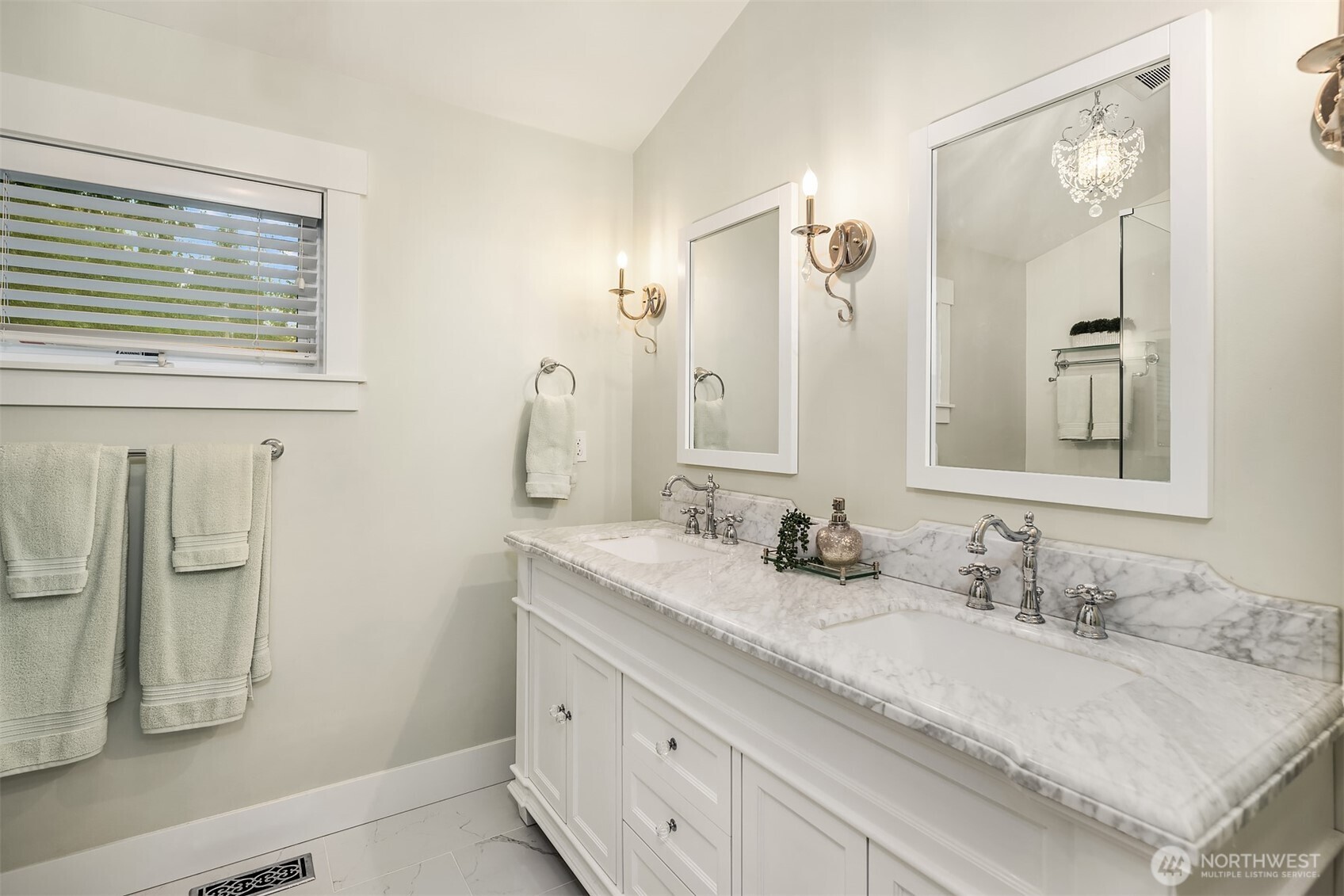 7315 Moon Valley Rd SE