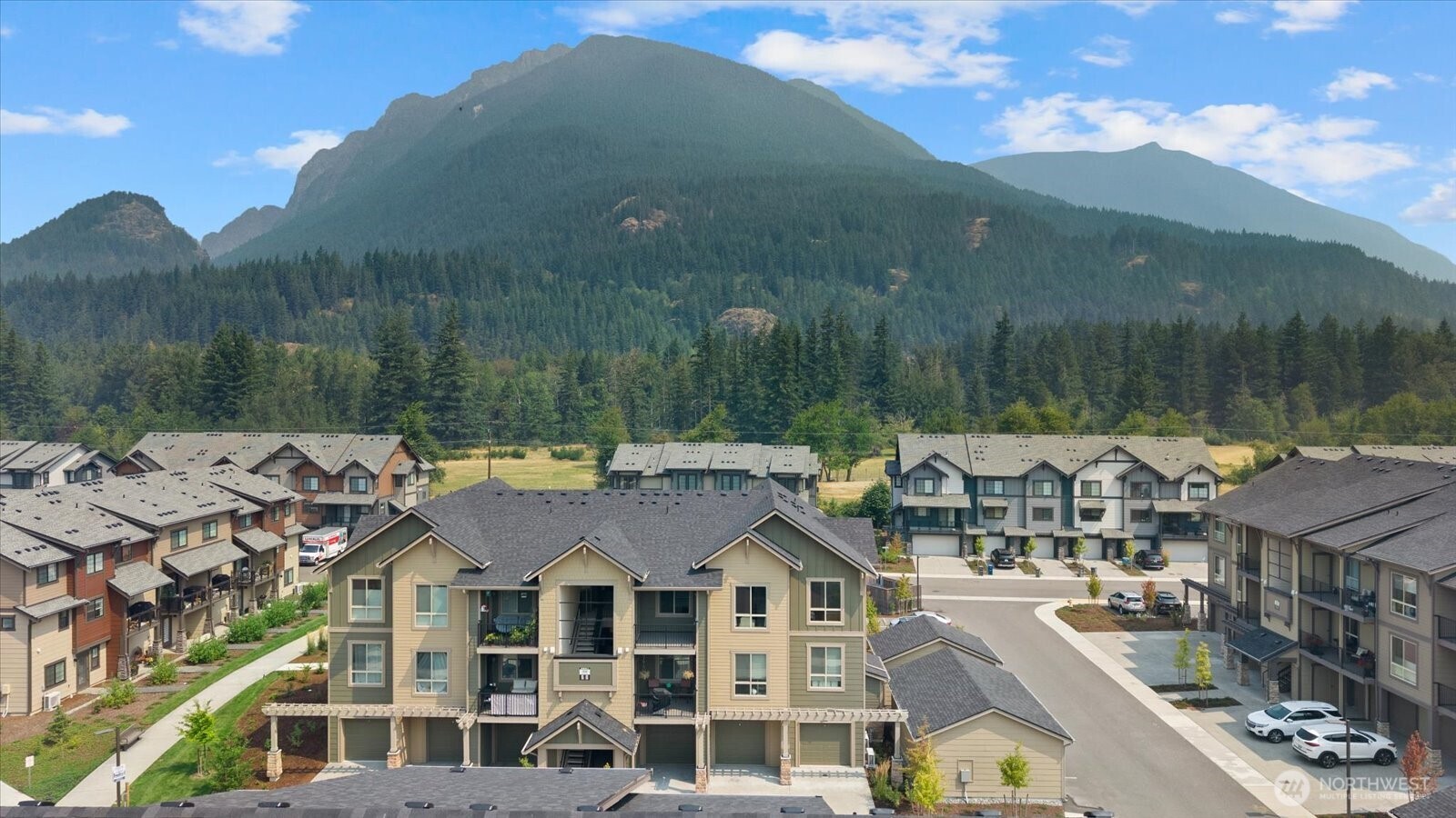 1850 SE 12th Place Unit: 304