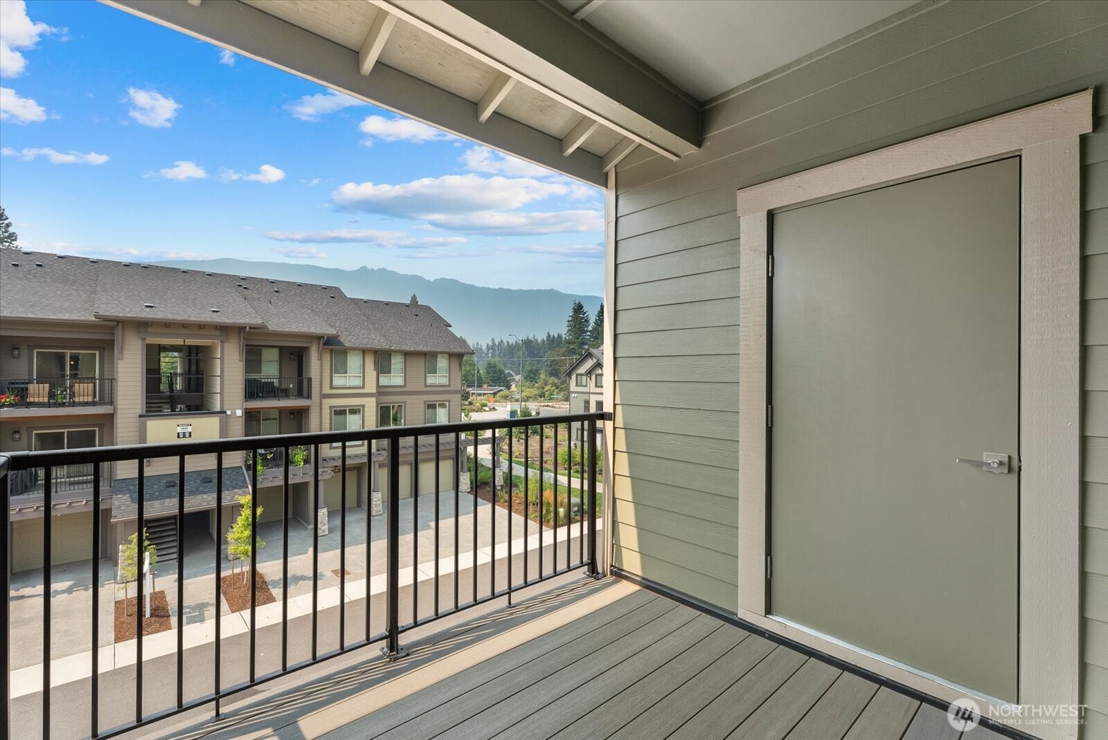 1850 SE 12th Place Unit: 304