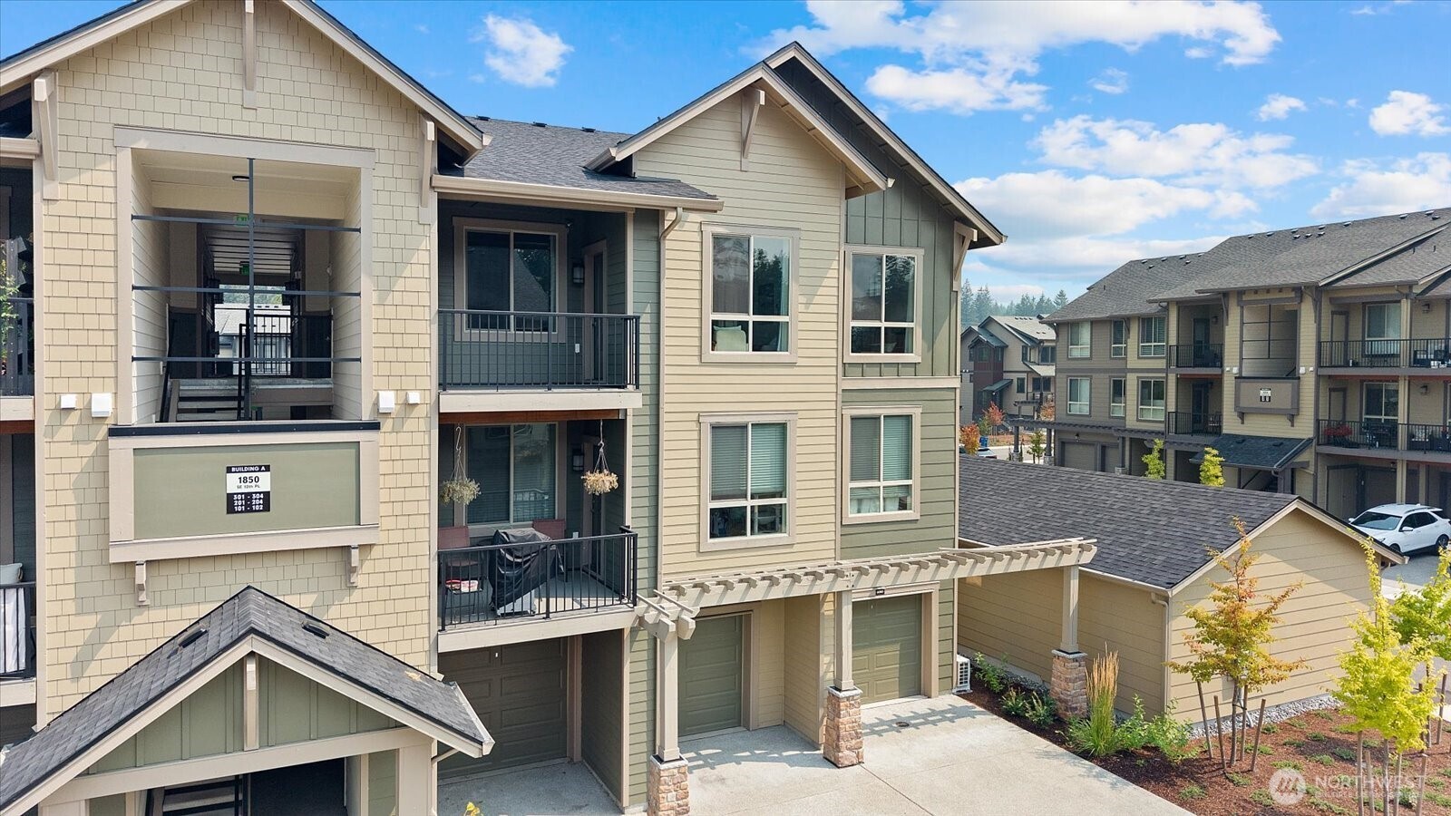 1850 SE 12th Place Unit: 304