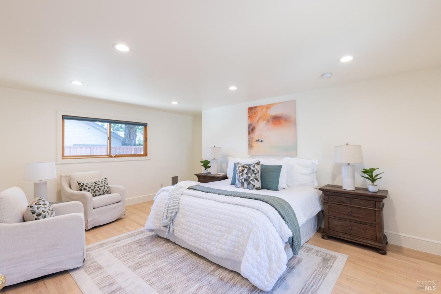 1458 Saint Helena Hwy S