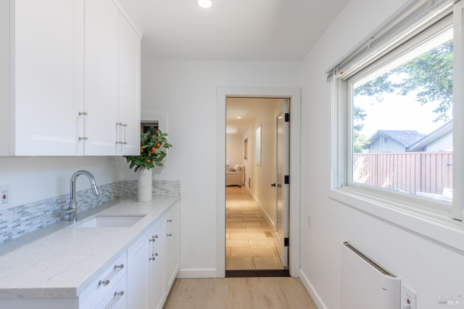 1458 Saint Helena Hwy S