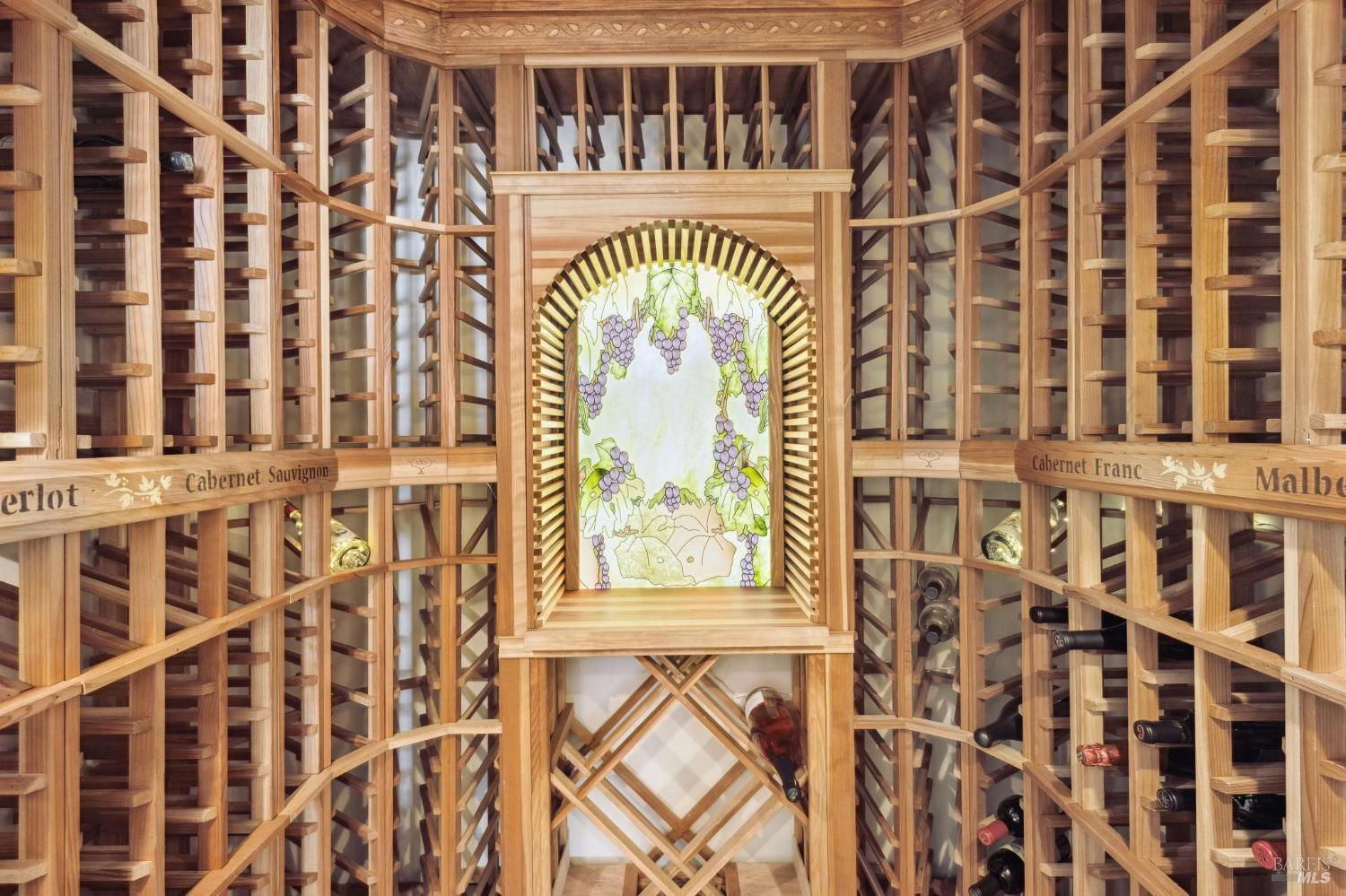 1458 Saint Helena Hwy S