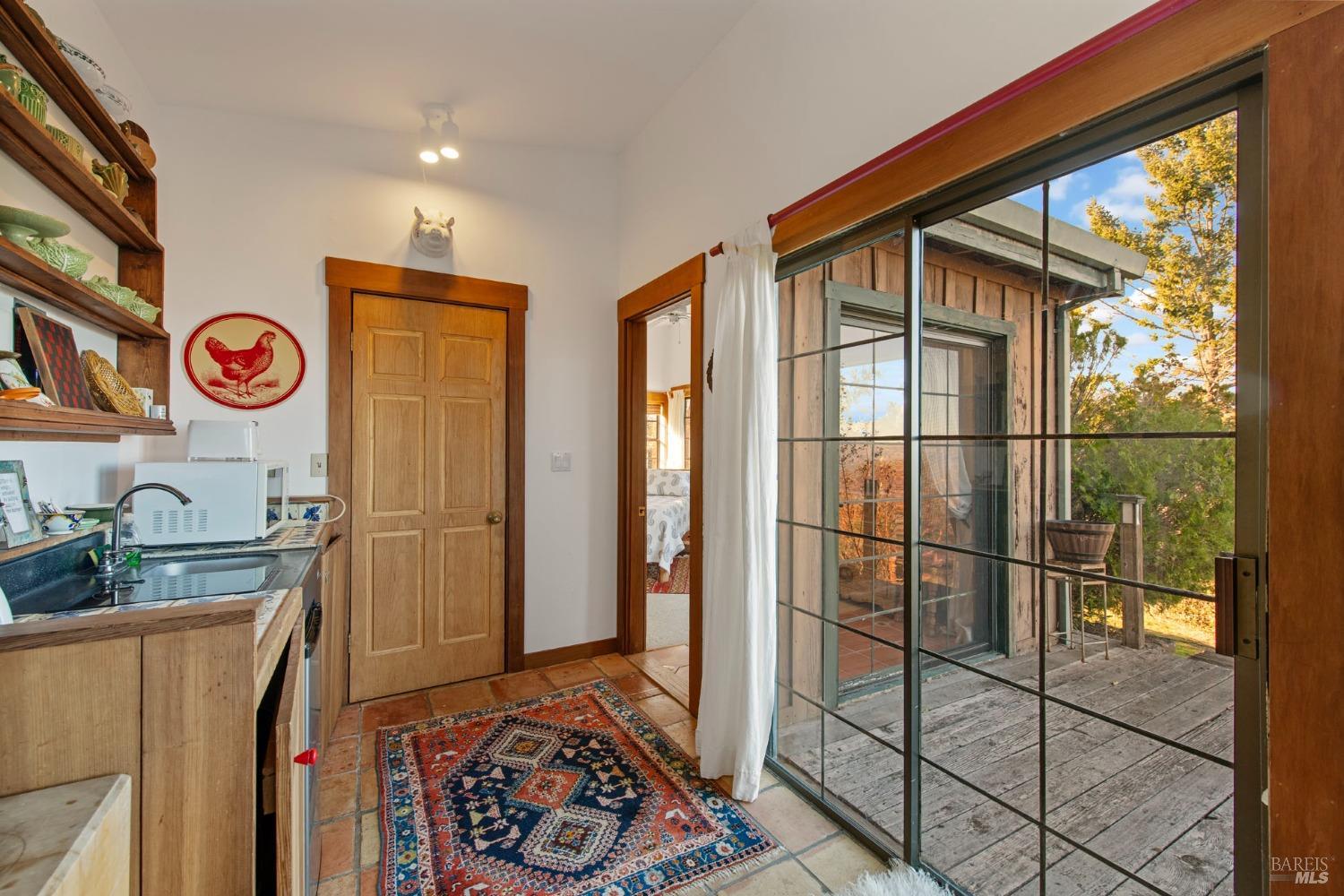 4040 Spring Mountain Rd