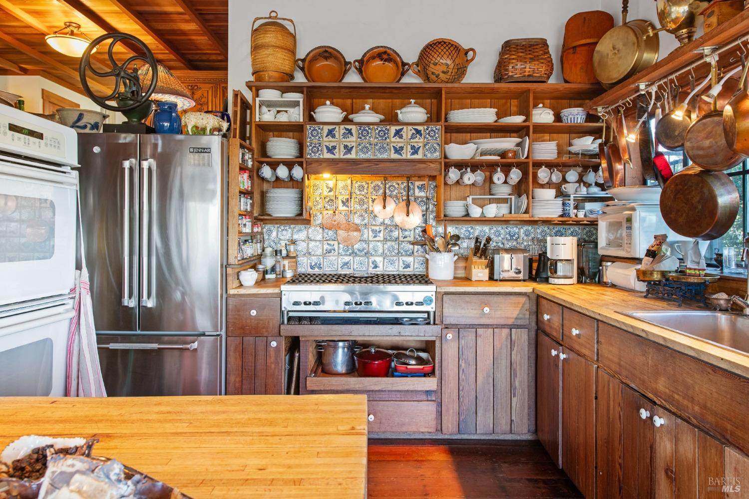 4040 Spring Mountain Rd