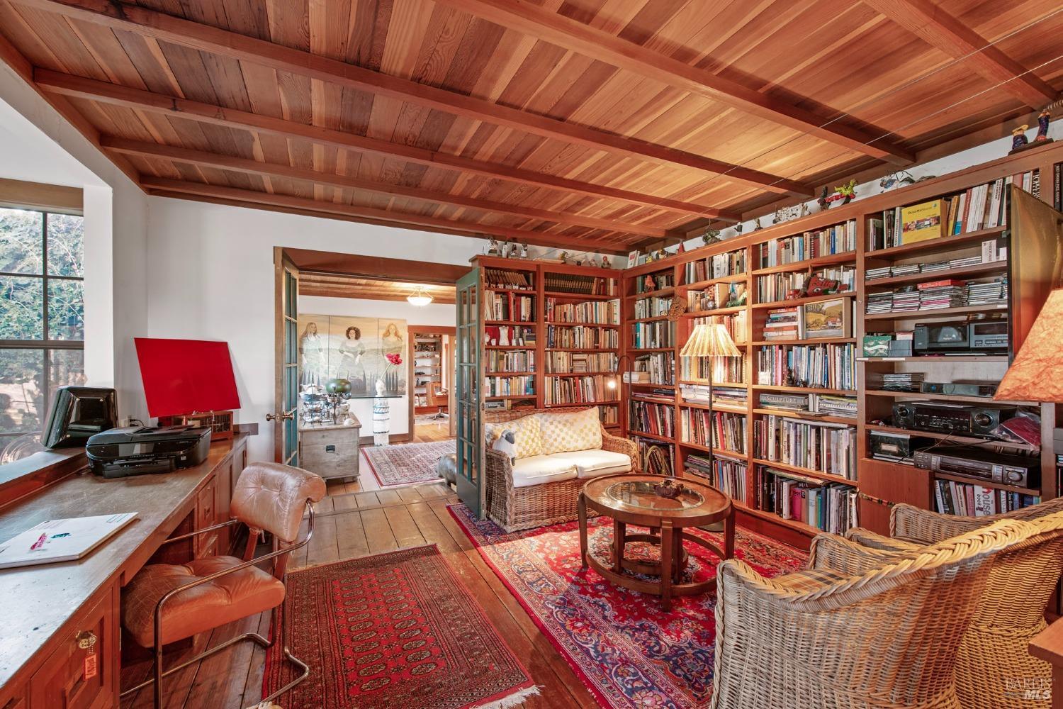 4040 Spring Mountain Rd