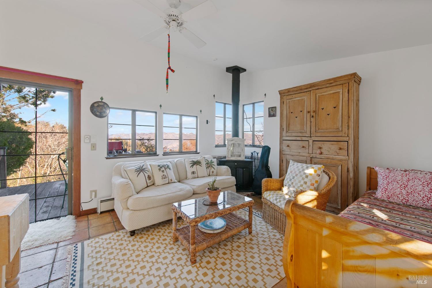 4040 Spring Mountain Rd