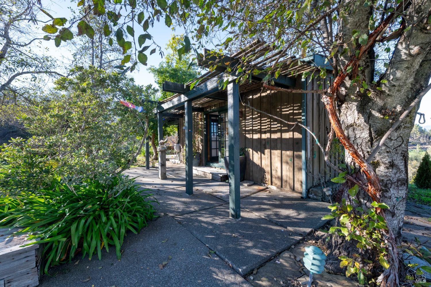 4040 Spring Mountain Rd