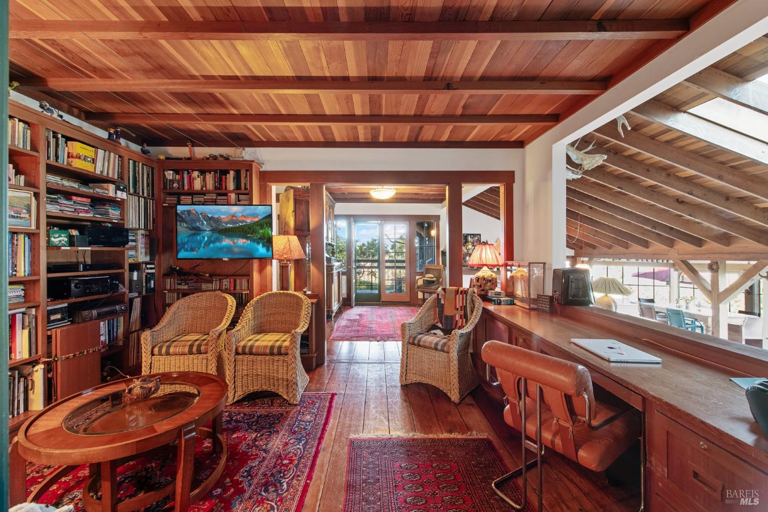 4040 Spring Mountain Rd