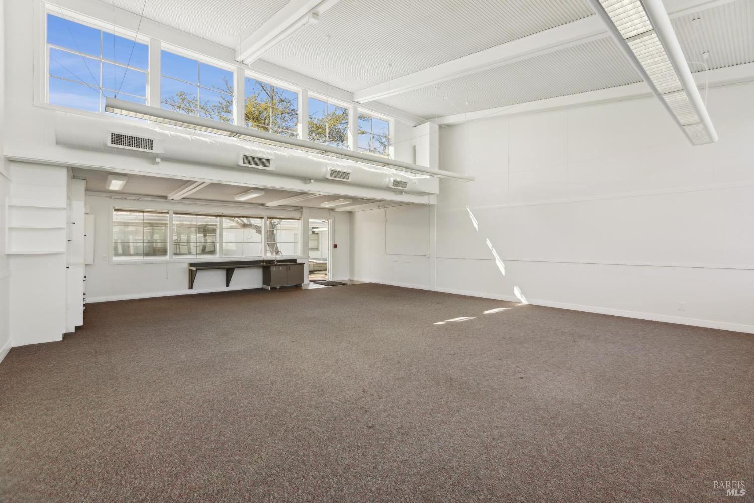 1680 Los Carneros Ave