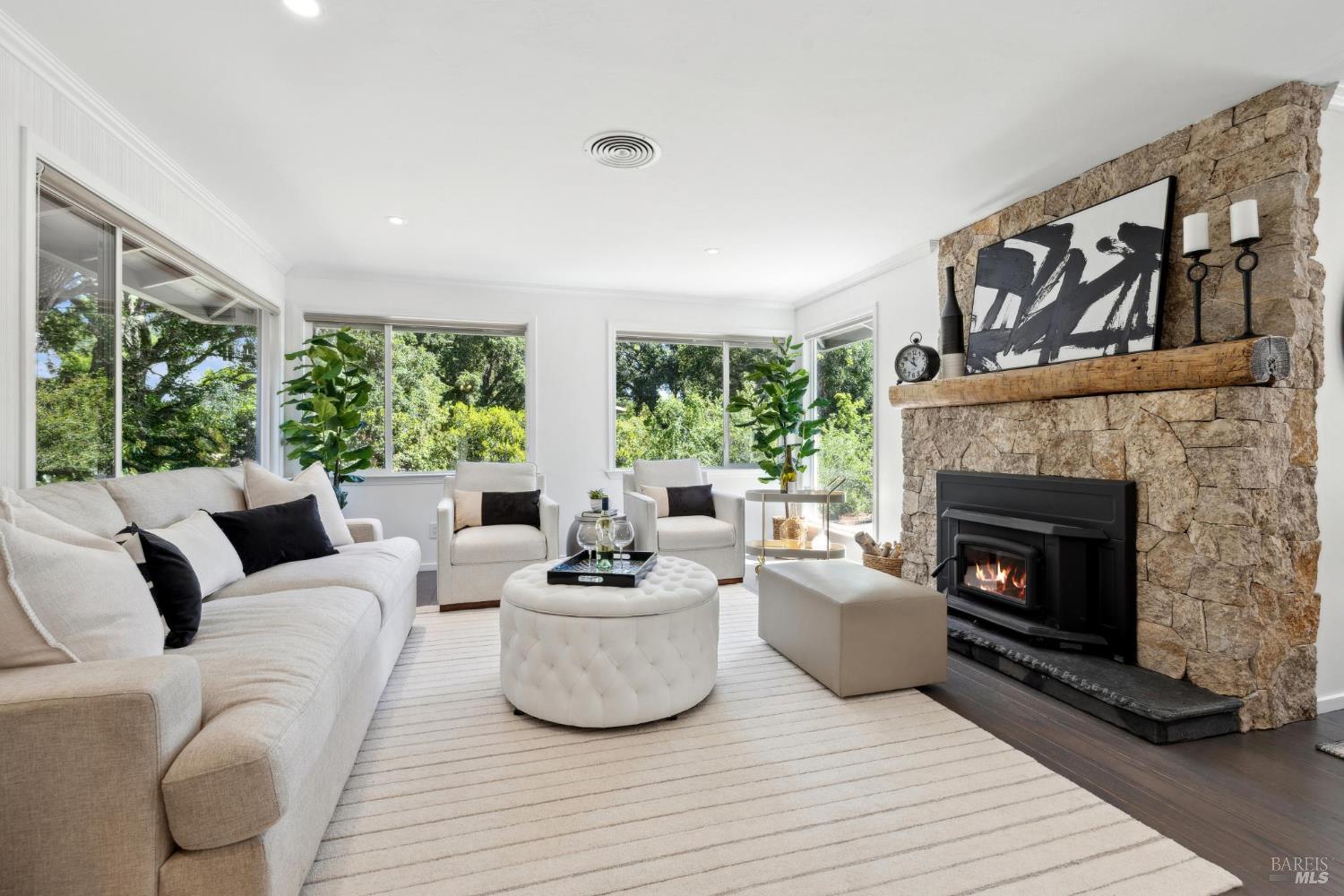 2120 Palmer Dr