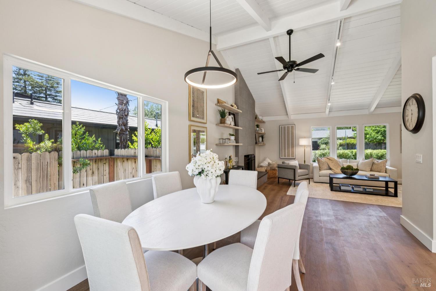 1830 Spring Mountain Rd