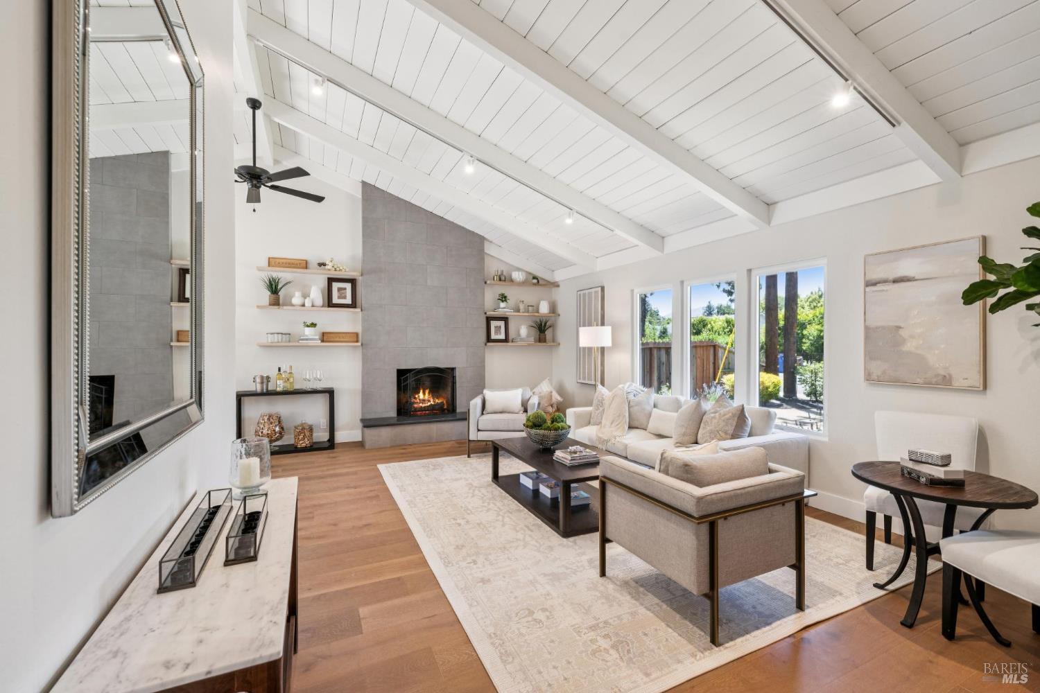 1830 Spring Mountain Rd