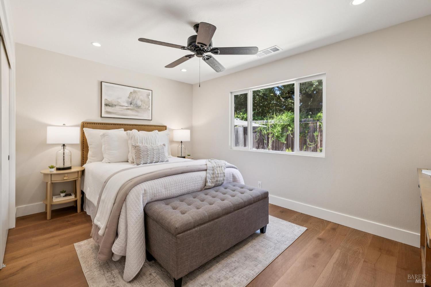 1830 Spring Mountain Rd