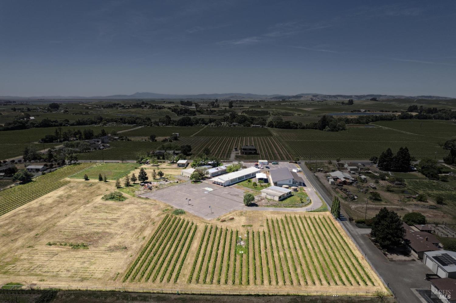 1680 Los Carneros Ave