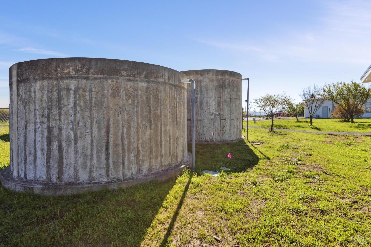 1680 Los Carneros Ave