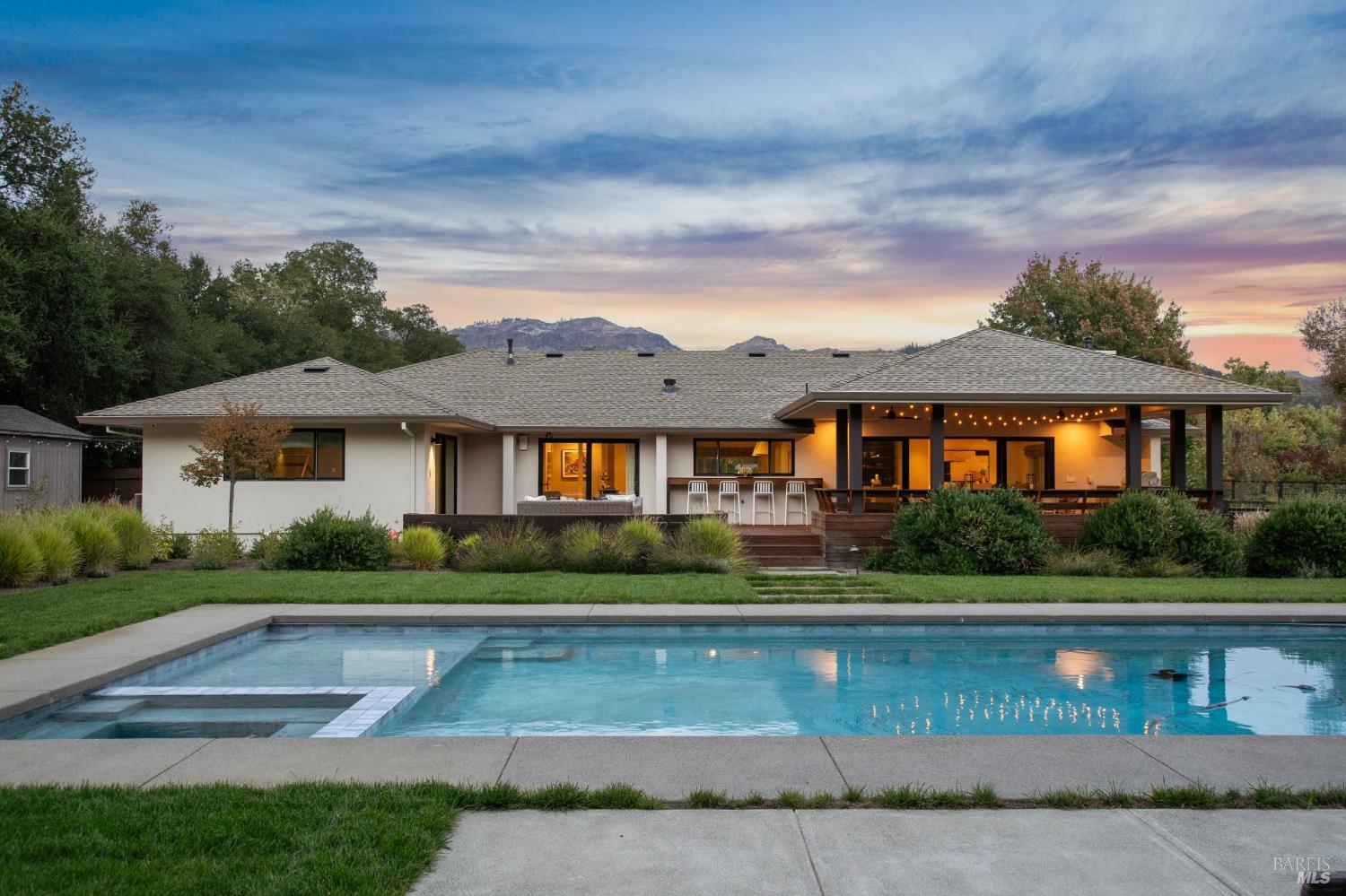 3033 Myrtledale Road