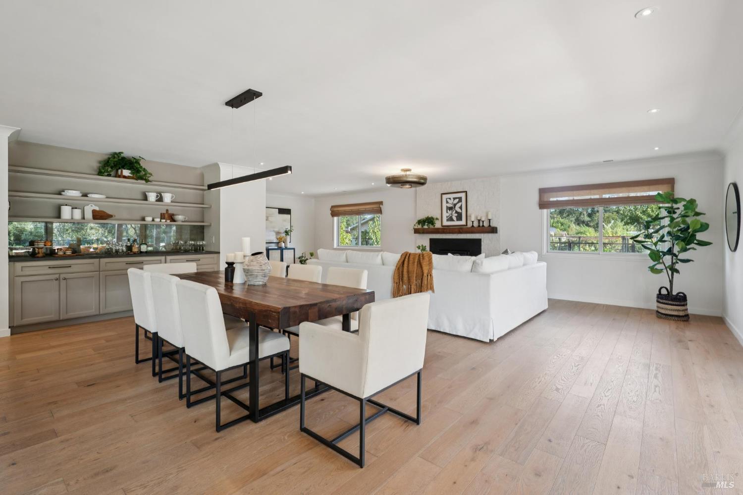 3033 Myrtledale Road