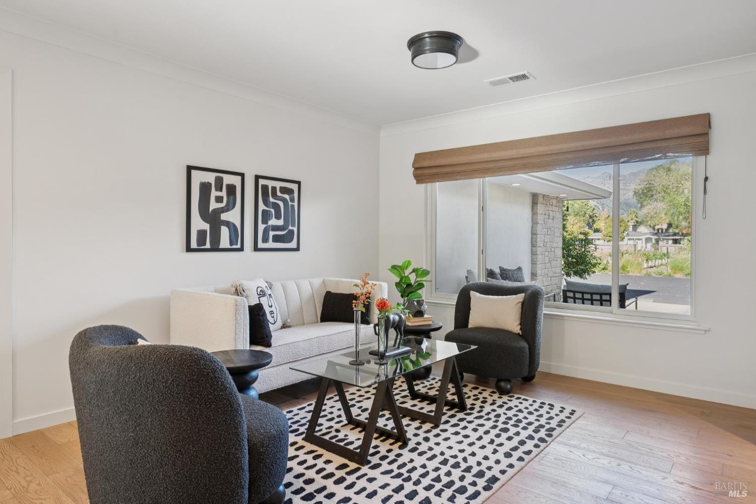 3033 Myrtledale Road