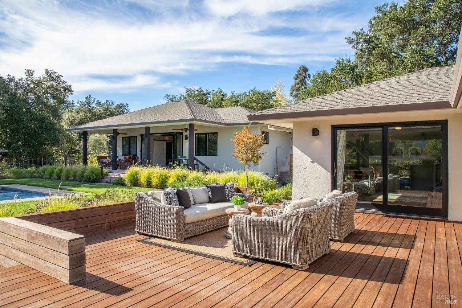 3033 Myrtledale Road