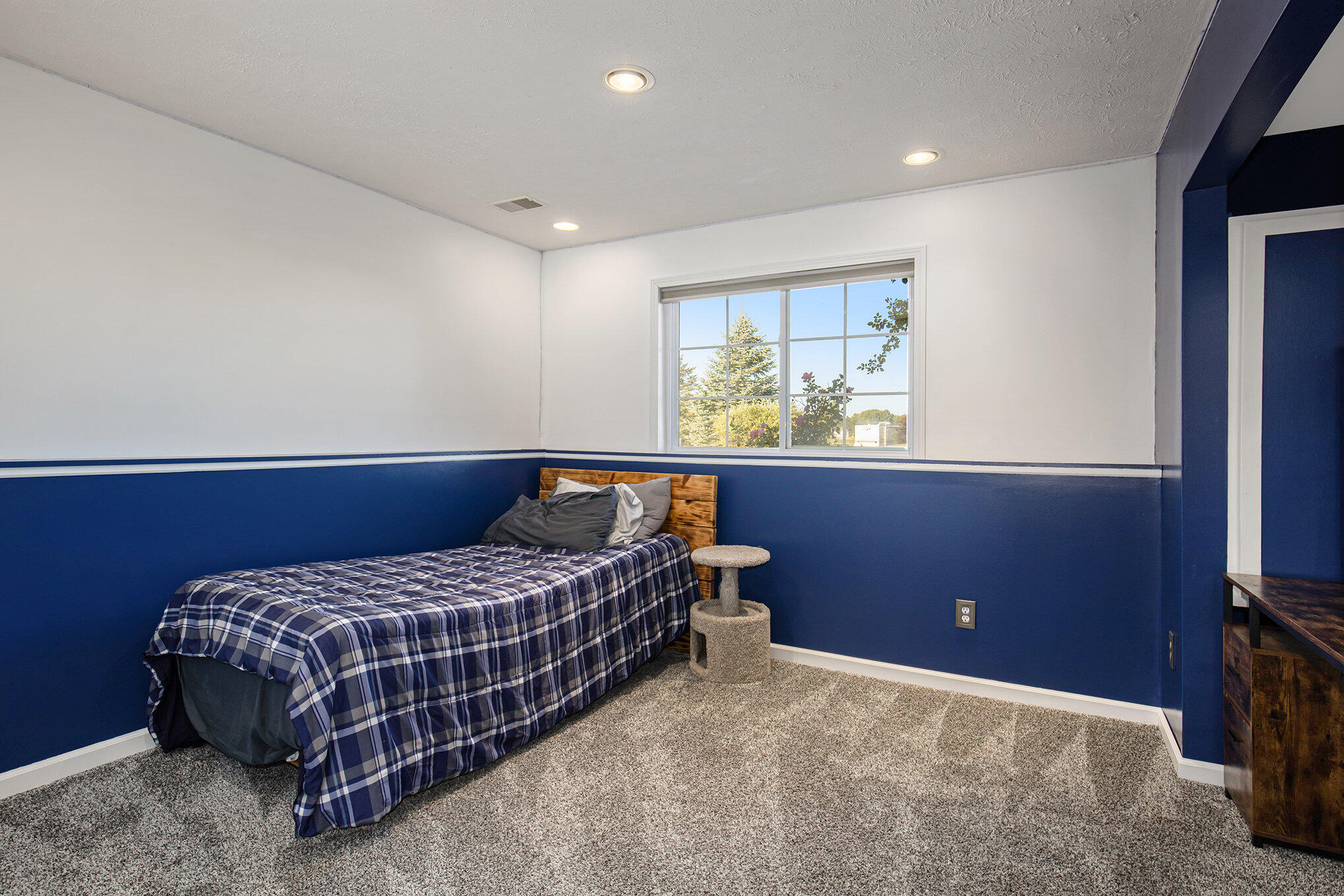 6149 Autumn Ridge Drive