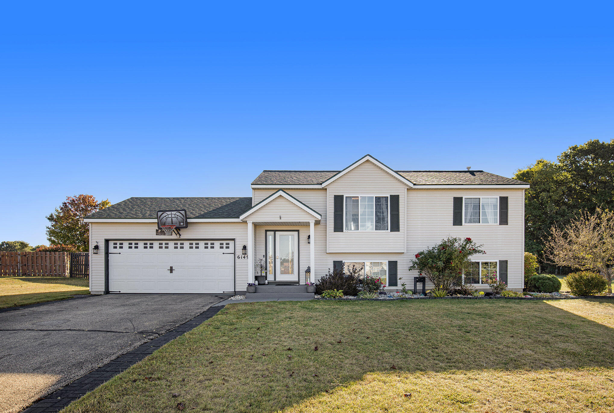 6149 Autumn Ridge Drive