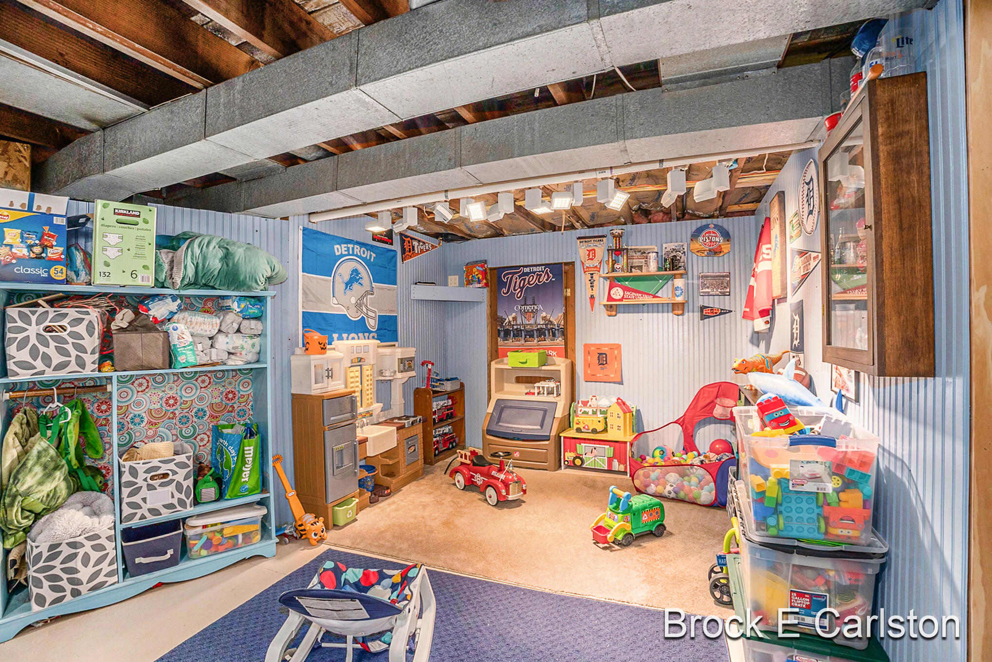 12455 Sleeper Street