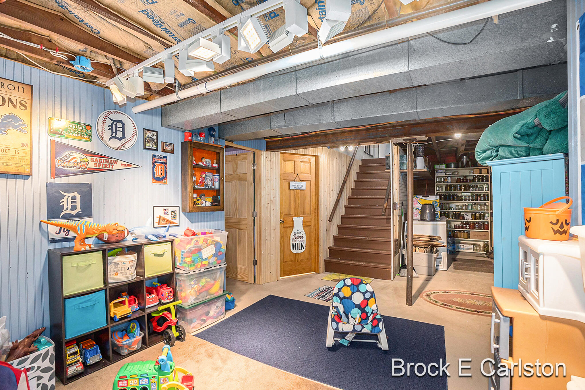 12455 Sleeper Street
