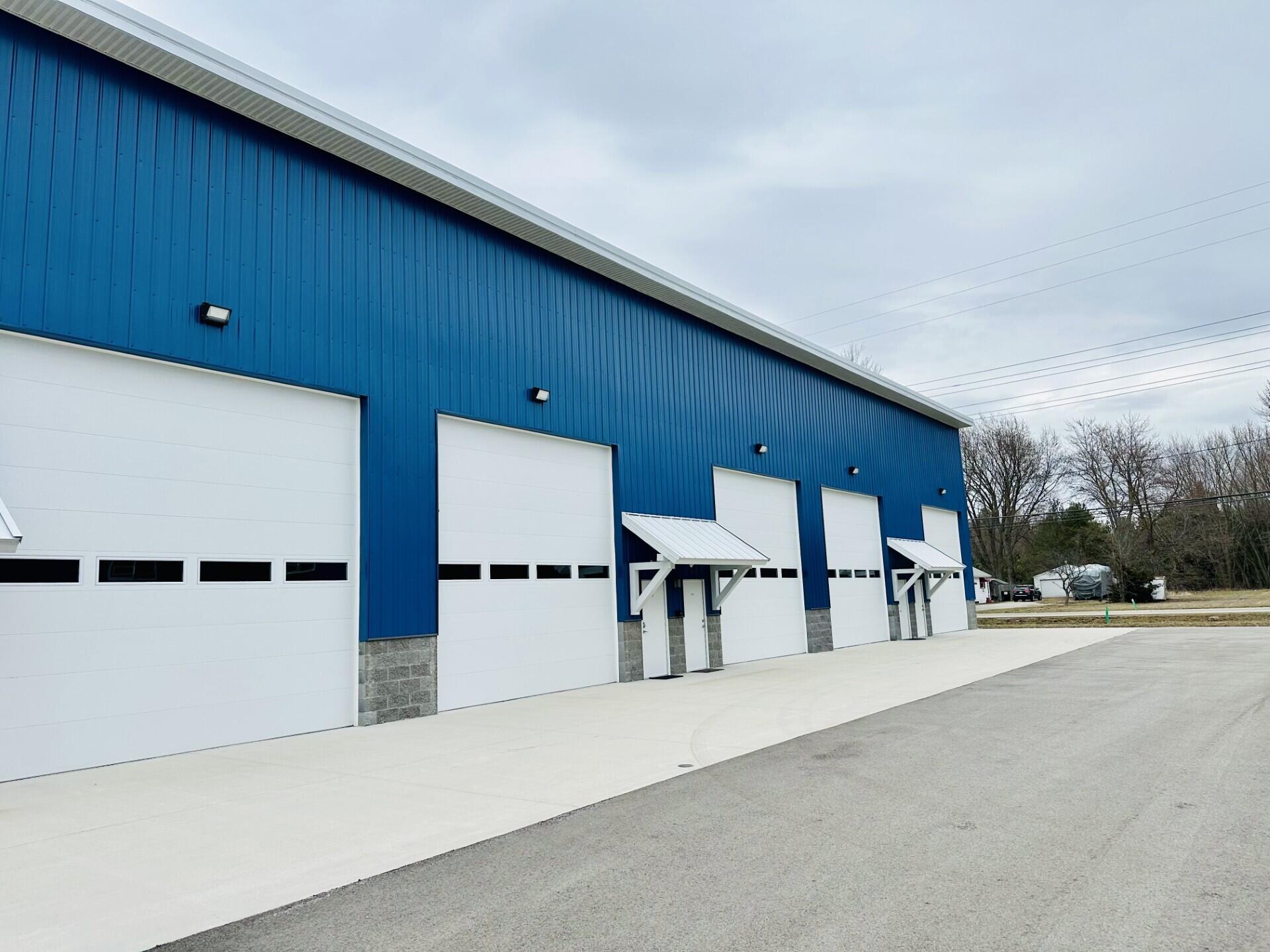 1054 W Sherman Boulevard 103