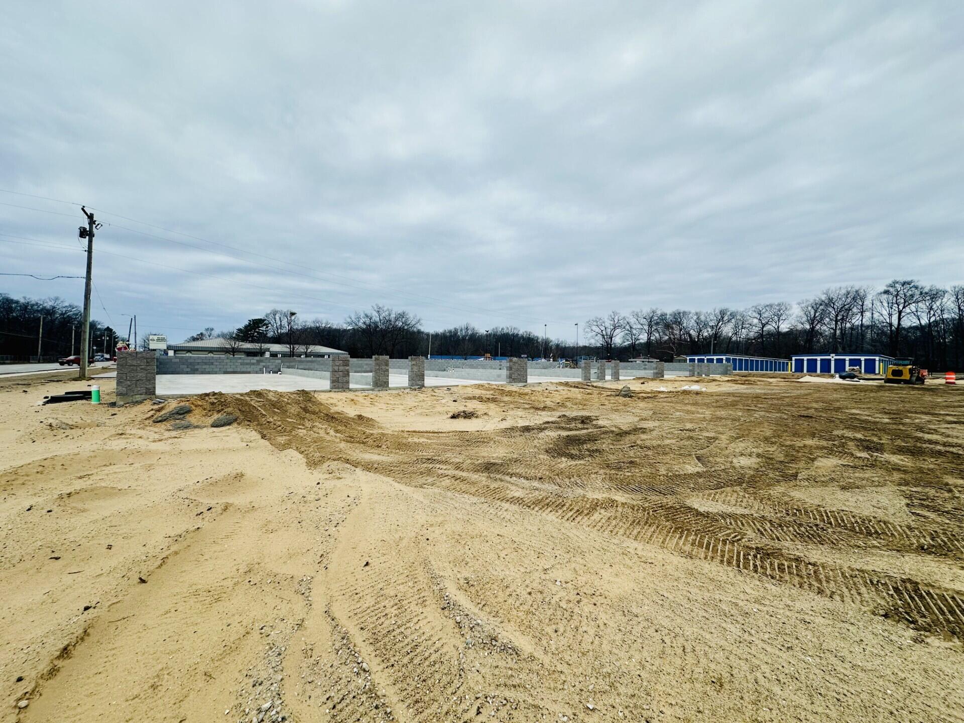 1054 W Sherman Boulevard 103