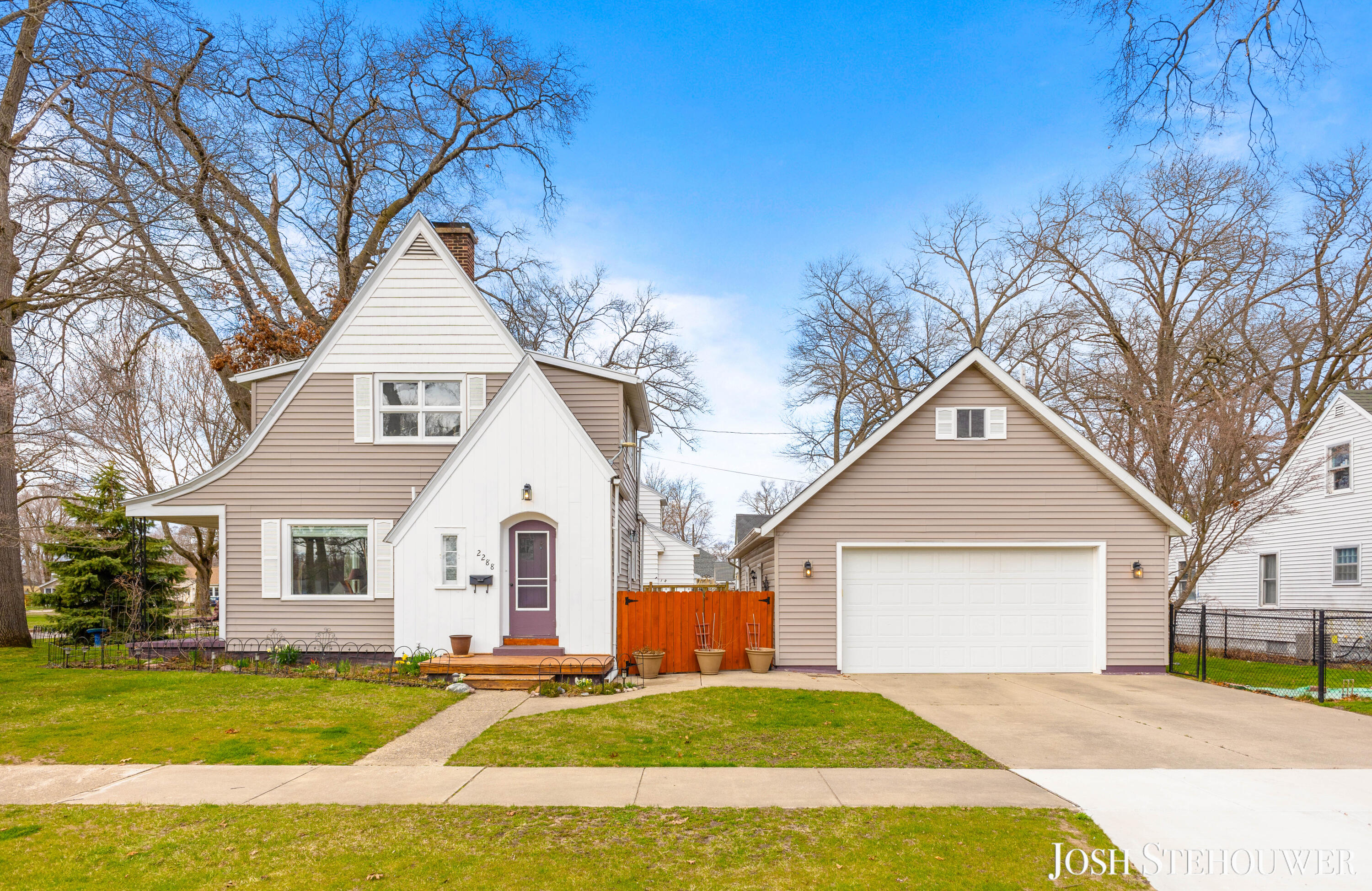 2288 Meurer Court