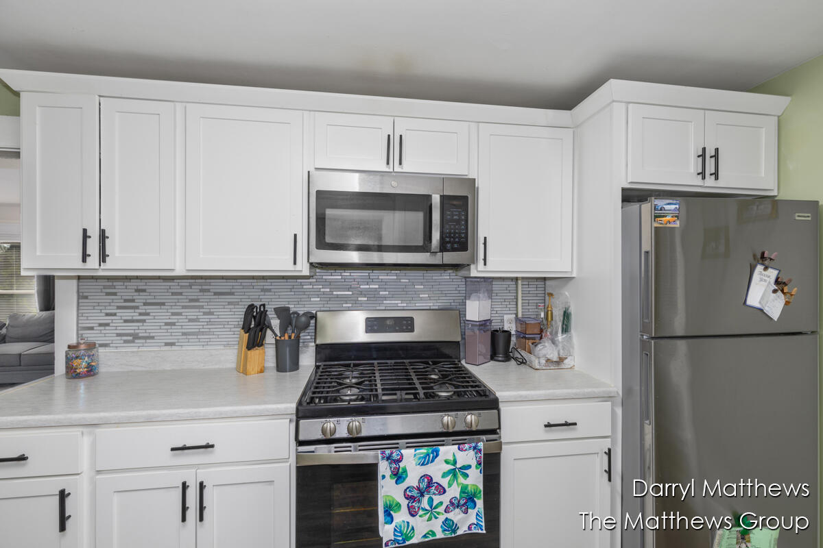 2445 Donahue Court SW