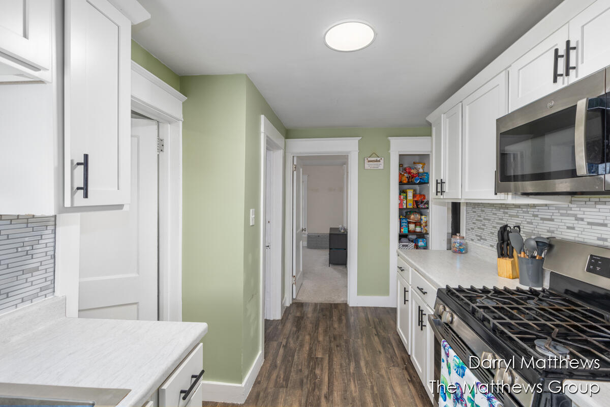2445 Donahue Court SW