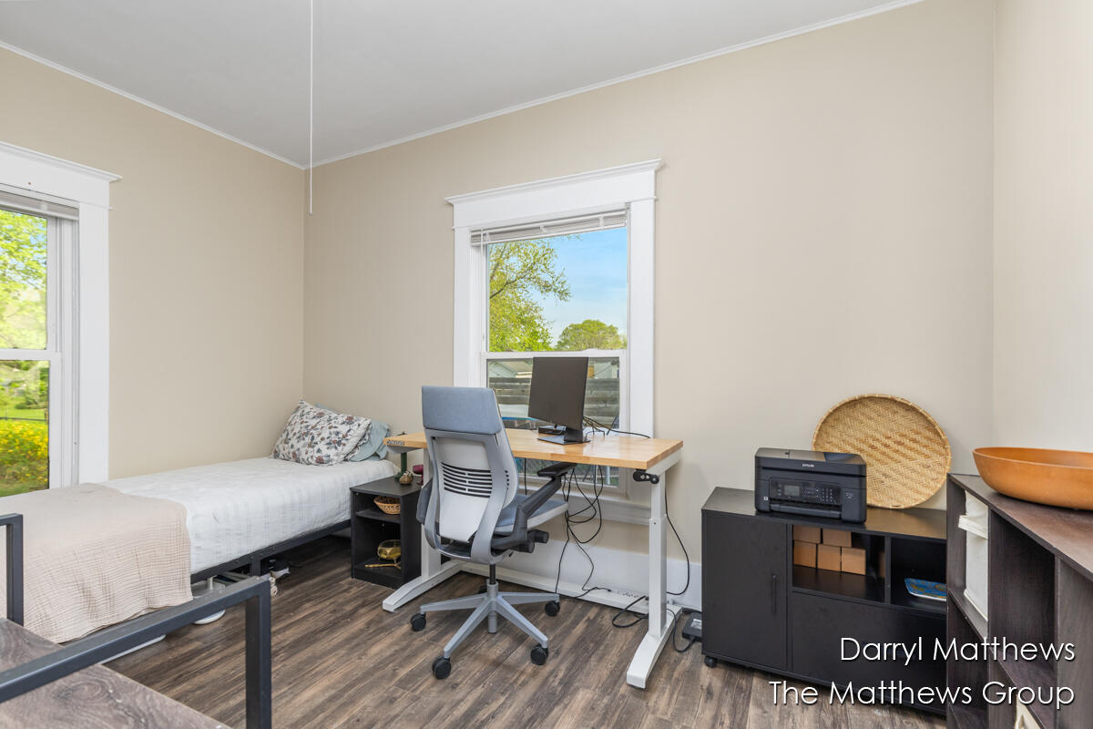 2445 Donahue Court SW