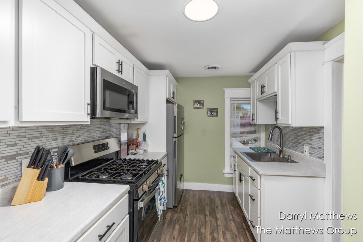 2445 Donahue Court SW