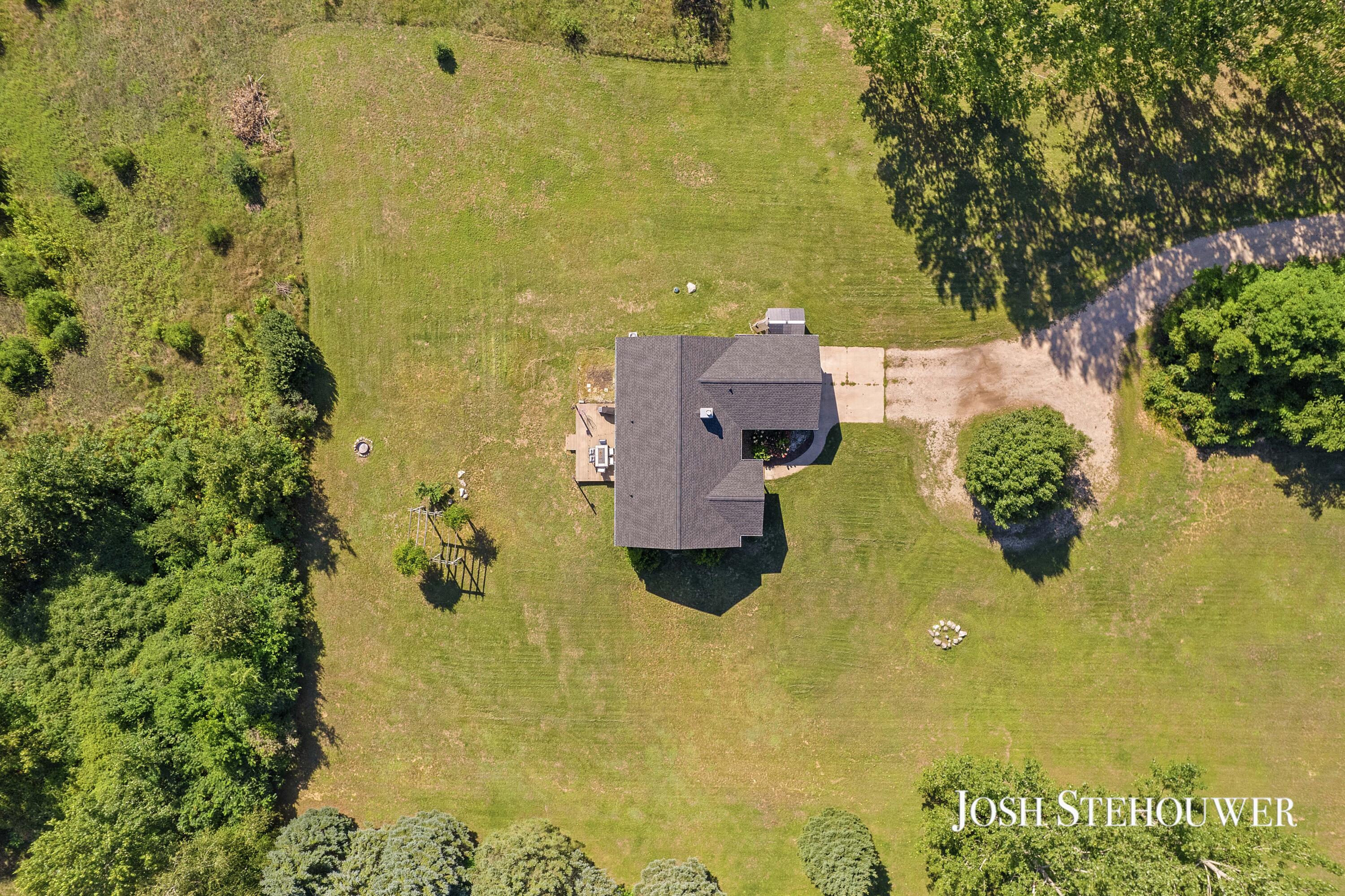 2123 W Pike Road