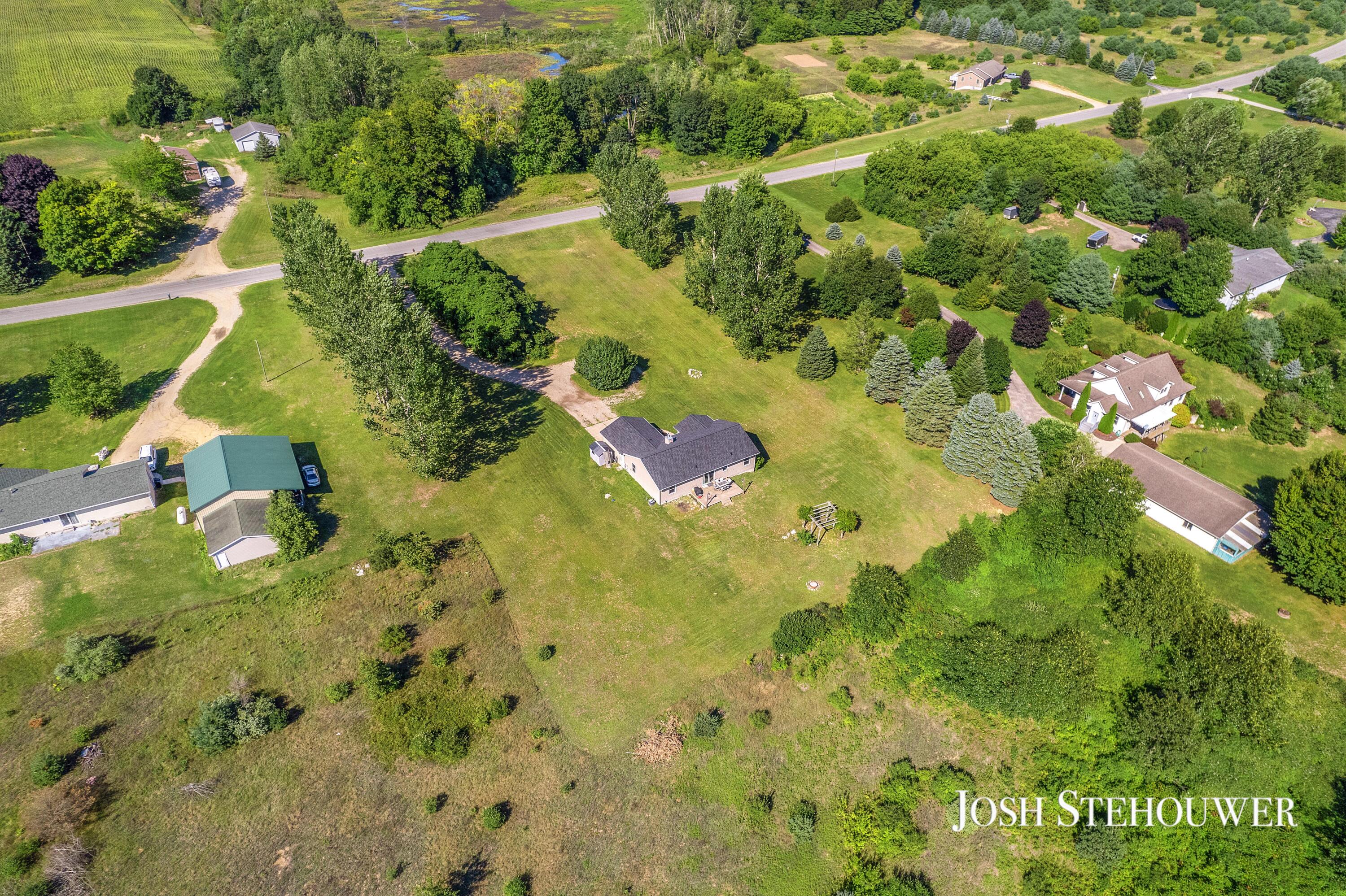 2123 W Pike Road
