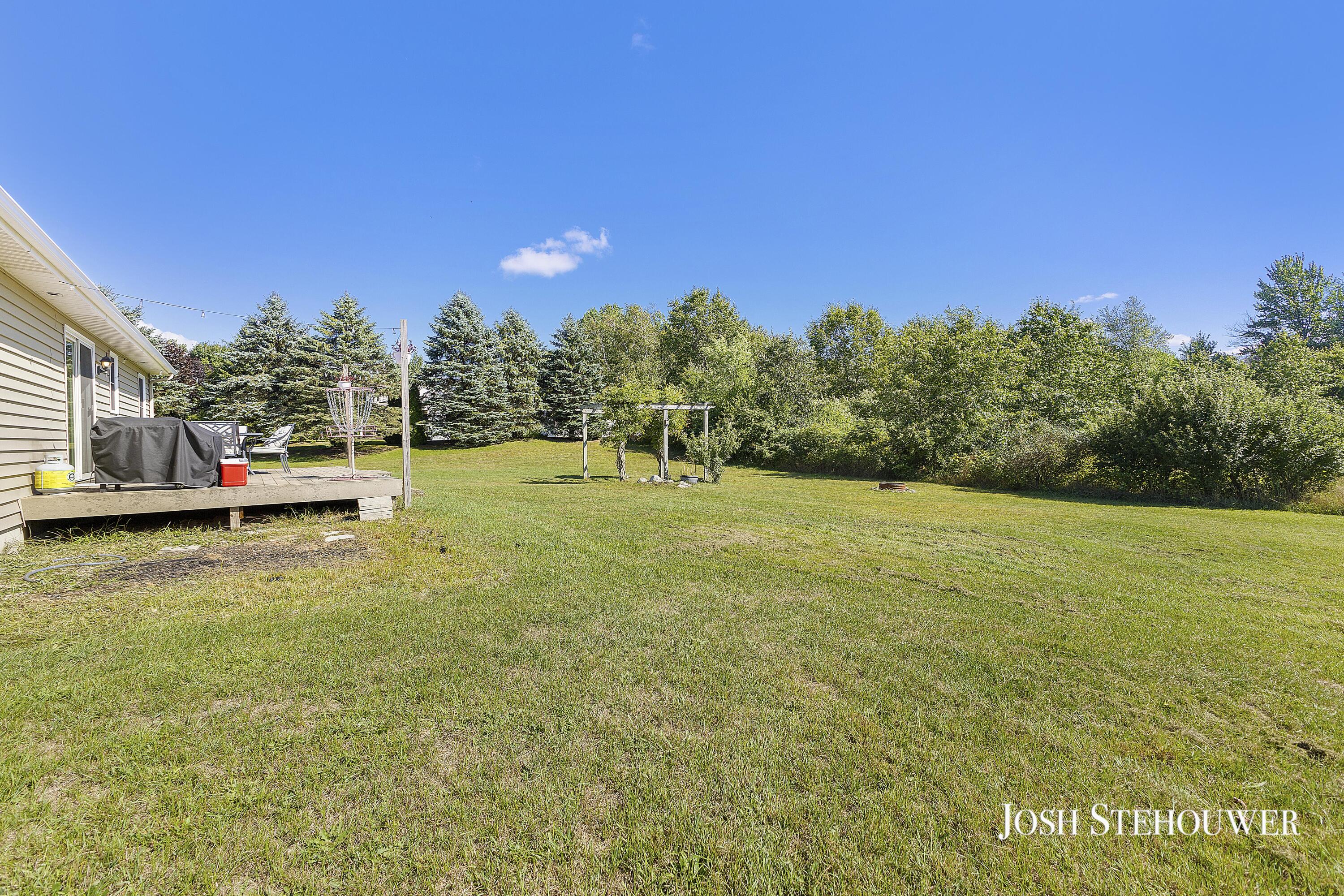 2123 W Pike Road