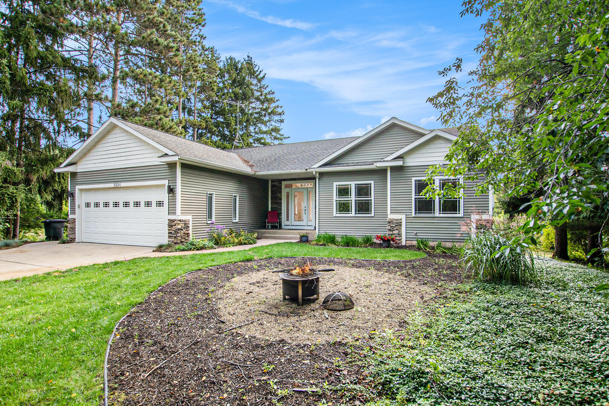 5224 N Weber Road