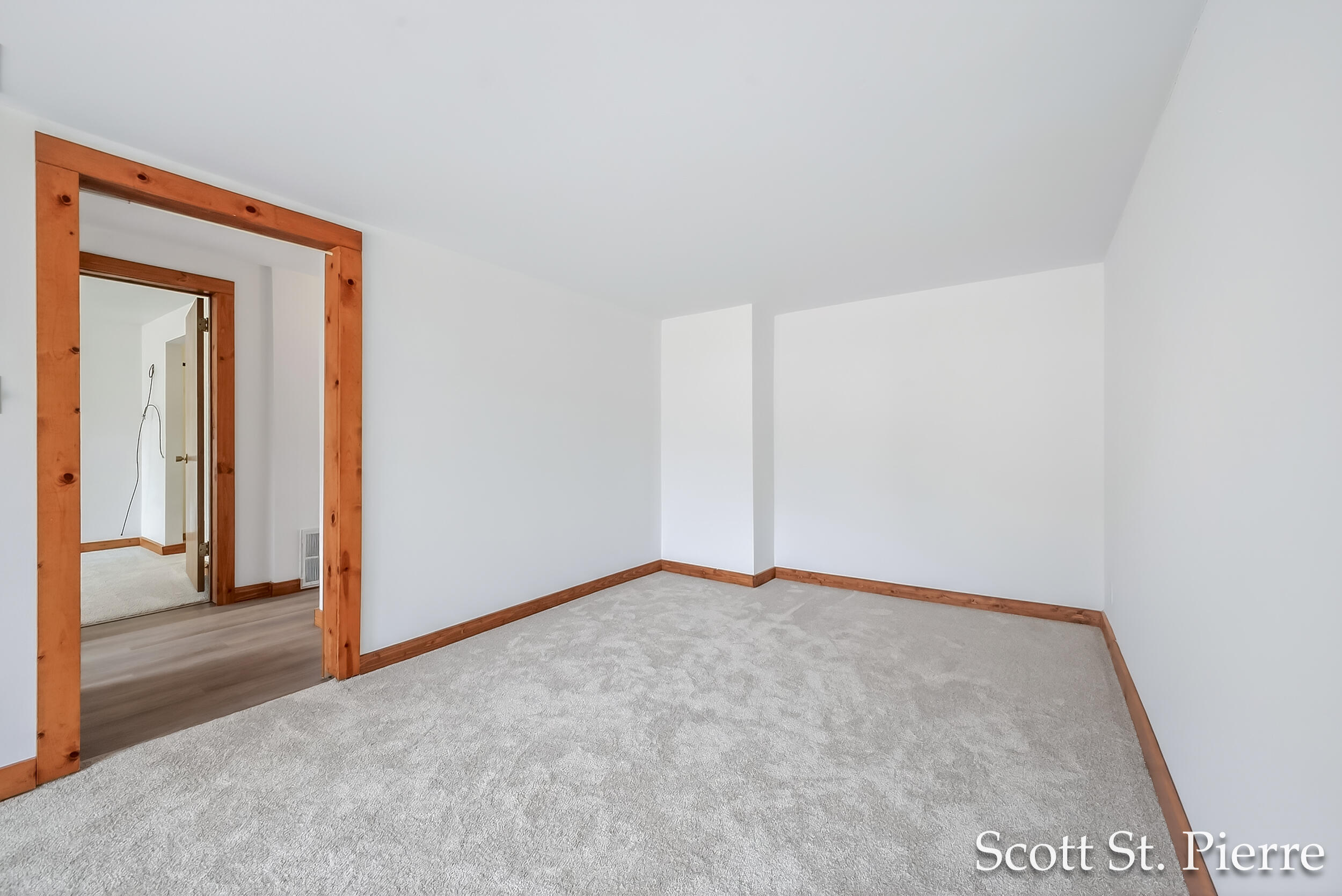 1497 Riblet Street