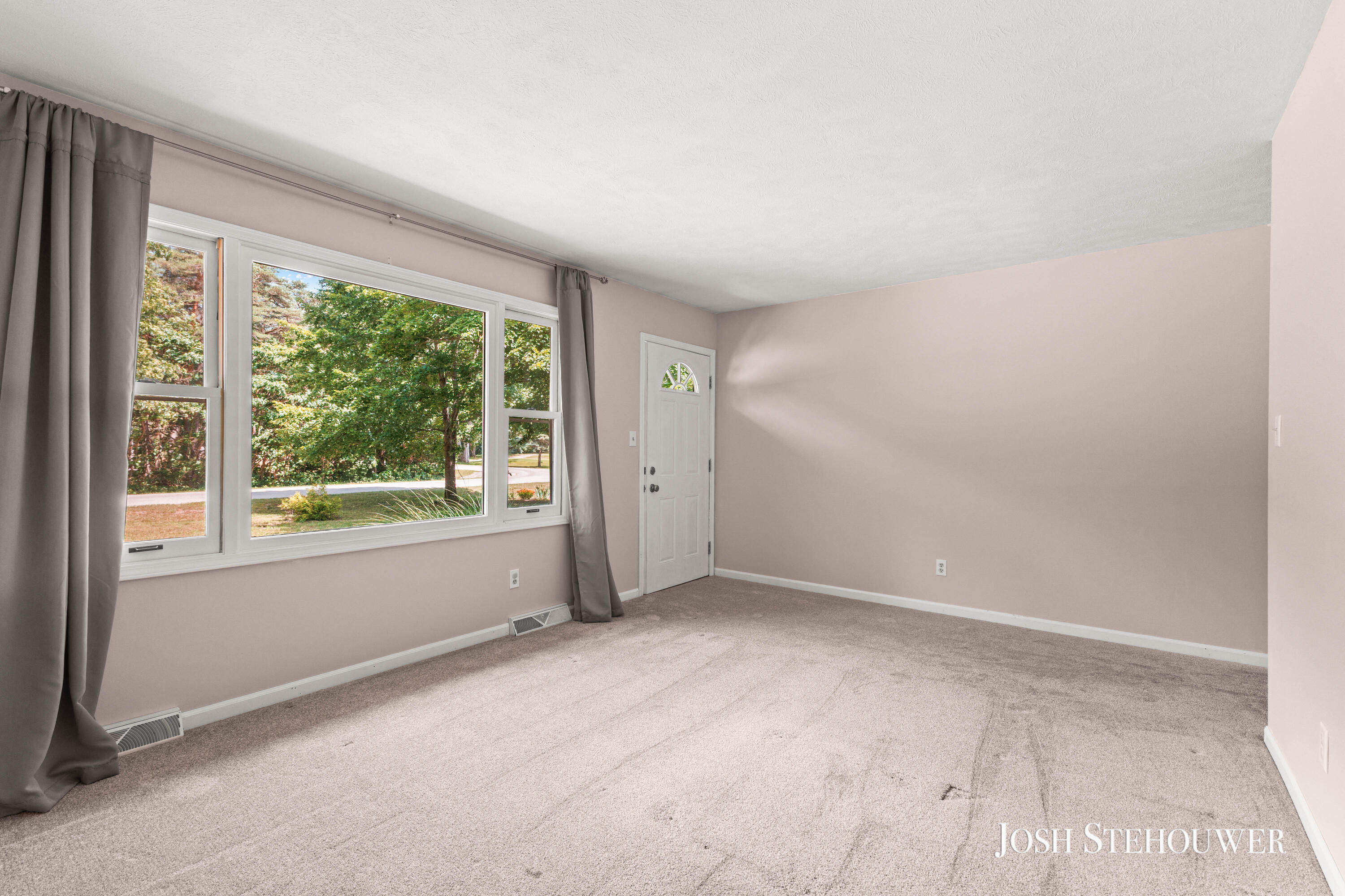 3776 Golf Circle Court