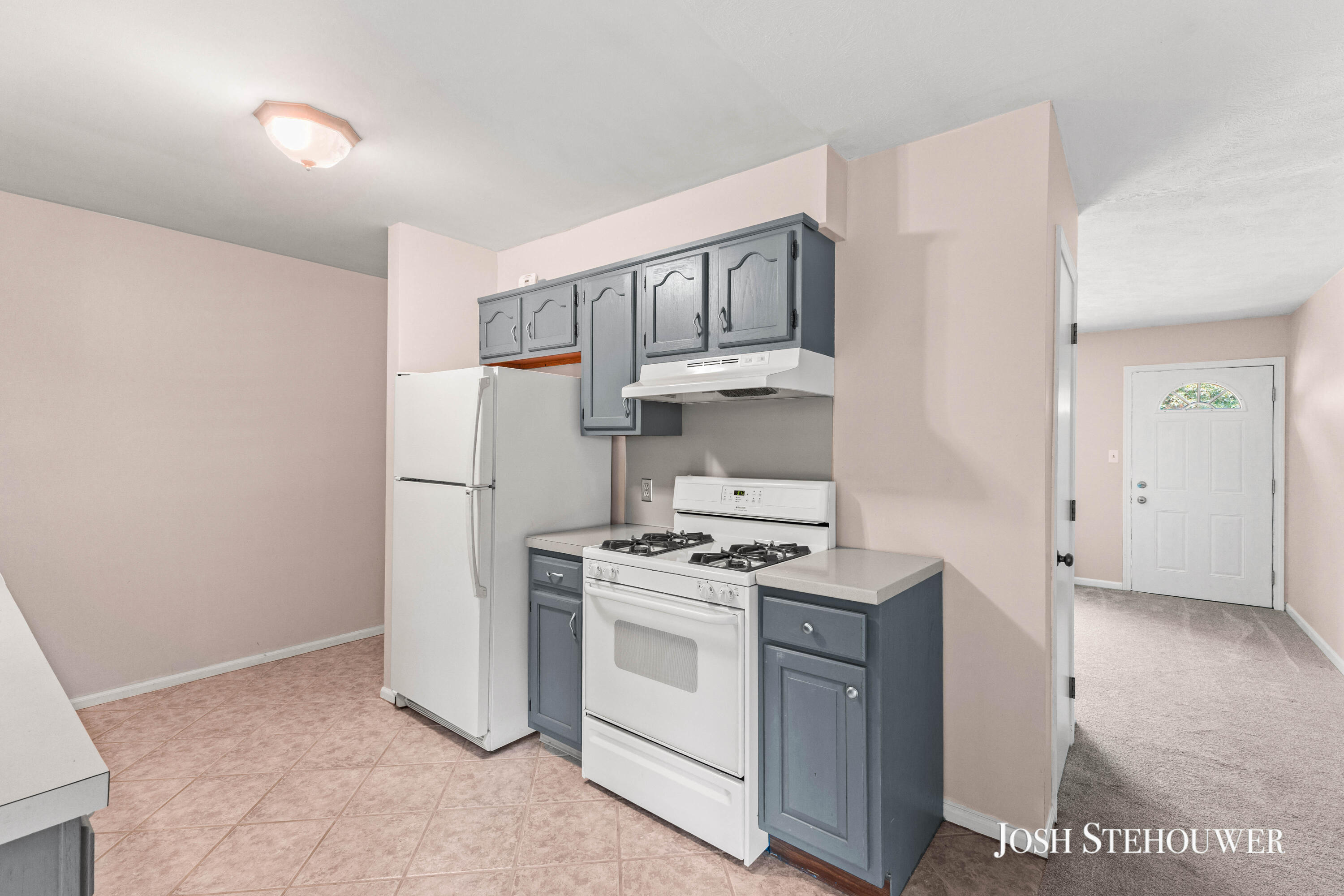 3776 Golf Circle Court
