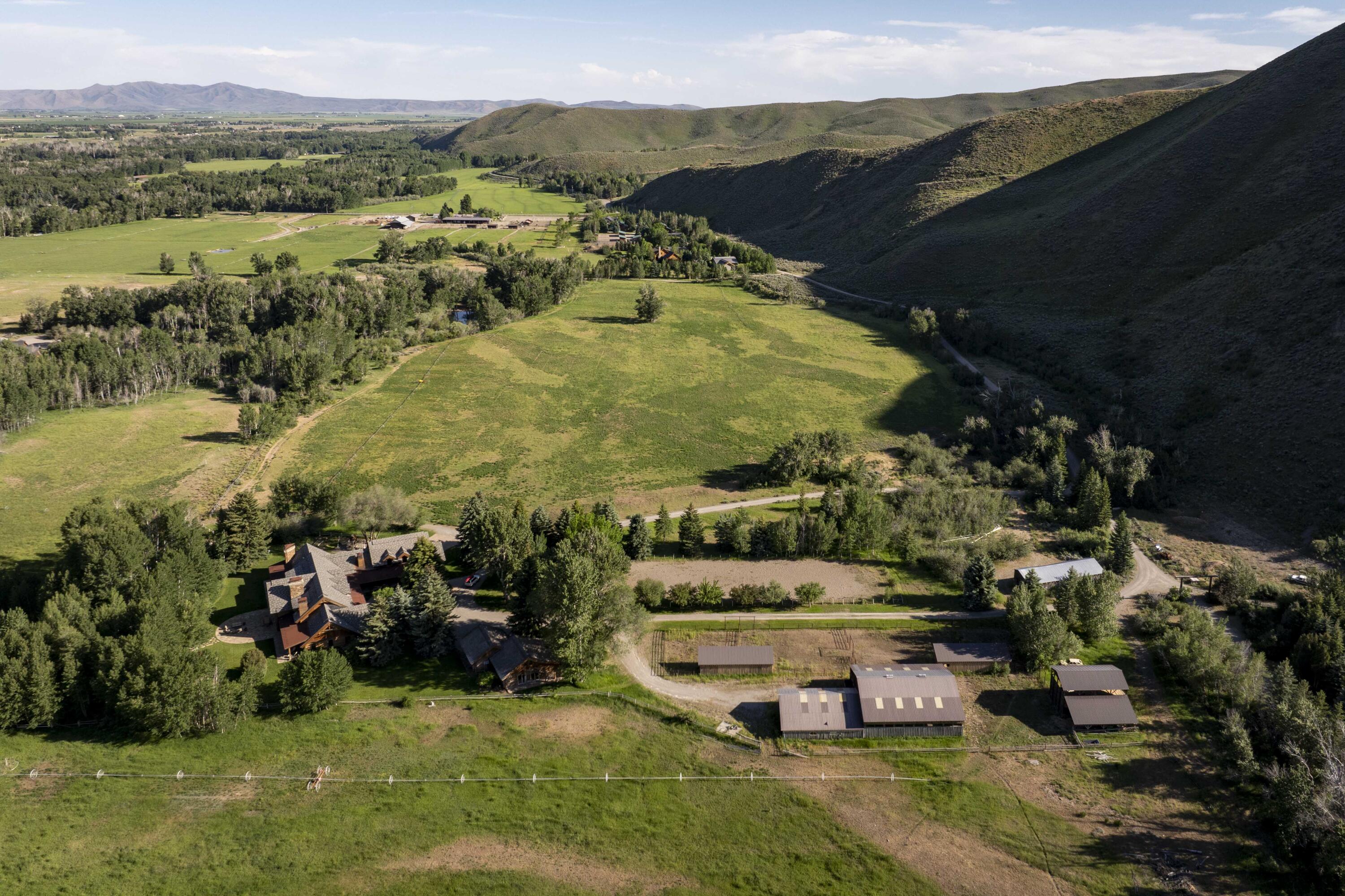 40 Fox Hollow Gulch Rd